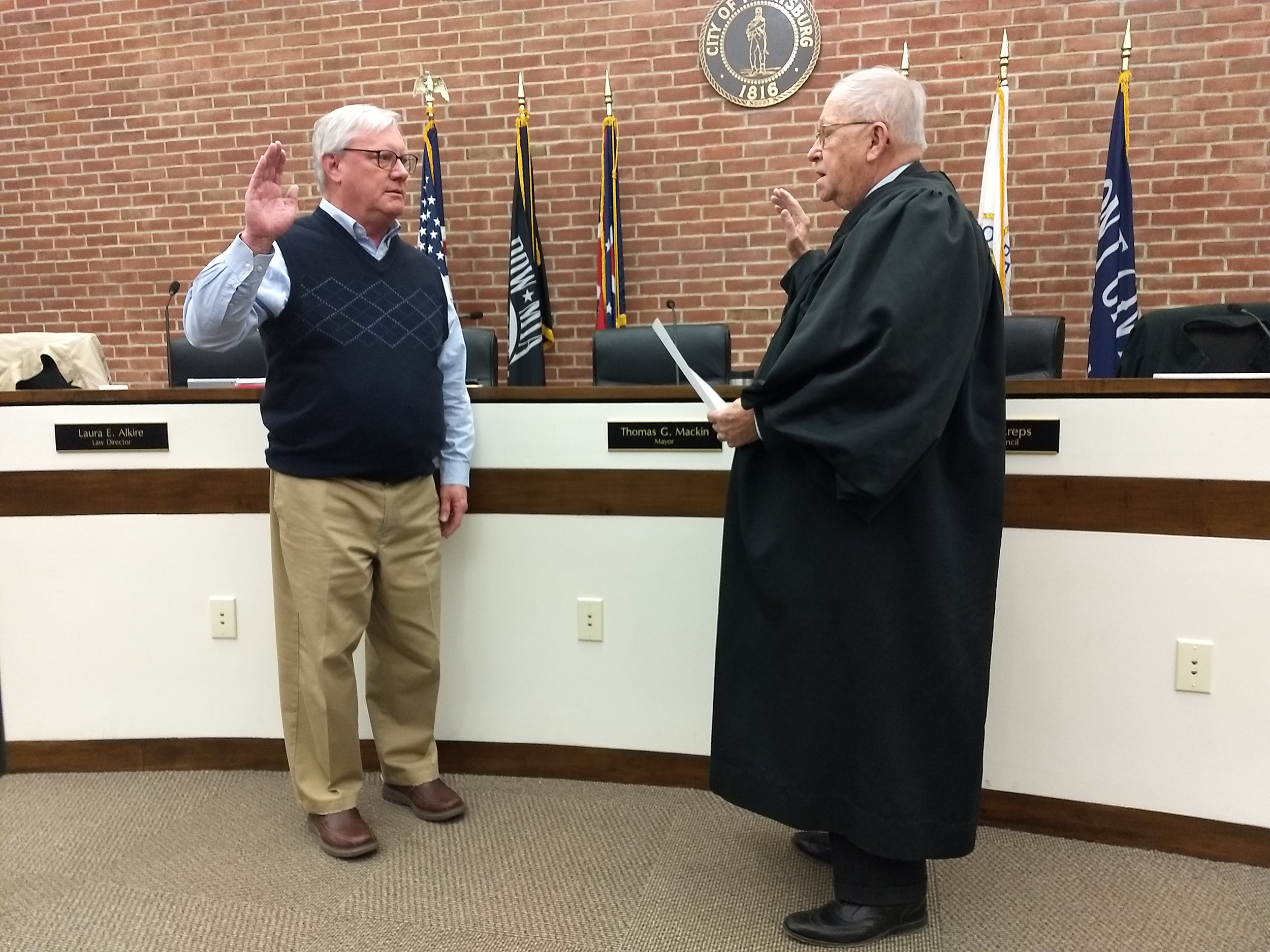 Perrysburg Council members sworn in Senttrib