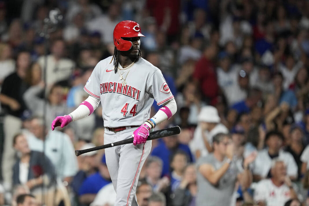 Joey Votto Helps Cincinnati Reds Top Chicago Cubs 6 5 In Opener Of Key Nl Central Series Sent Trib