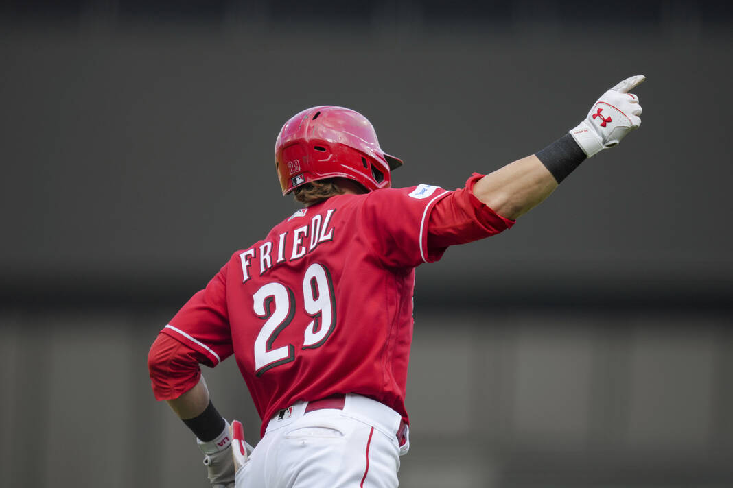 Washington Nationals hit three straight home runs 