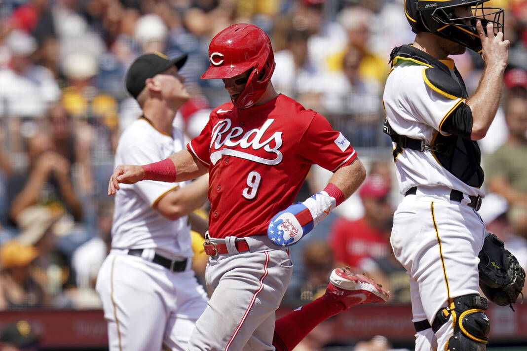 Fairchild's late RBIs help Reds beat Pirates 6-5 to gain